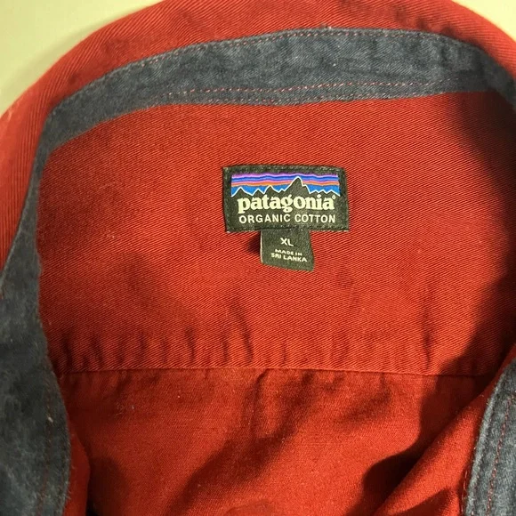 Pategonia XL men’s button up heavy duty shirt maroon/burgundy. - Picture 11 of 11